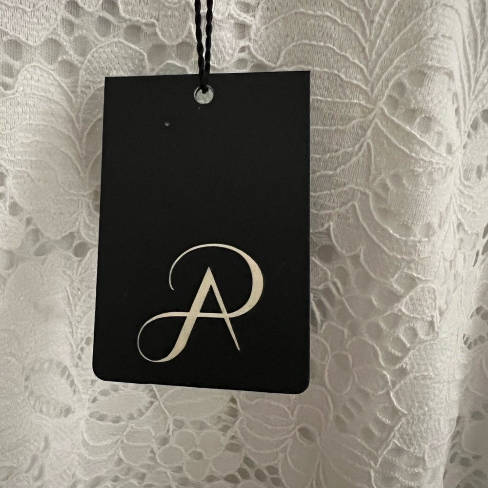 Lace Top - Picture 4 of 4